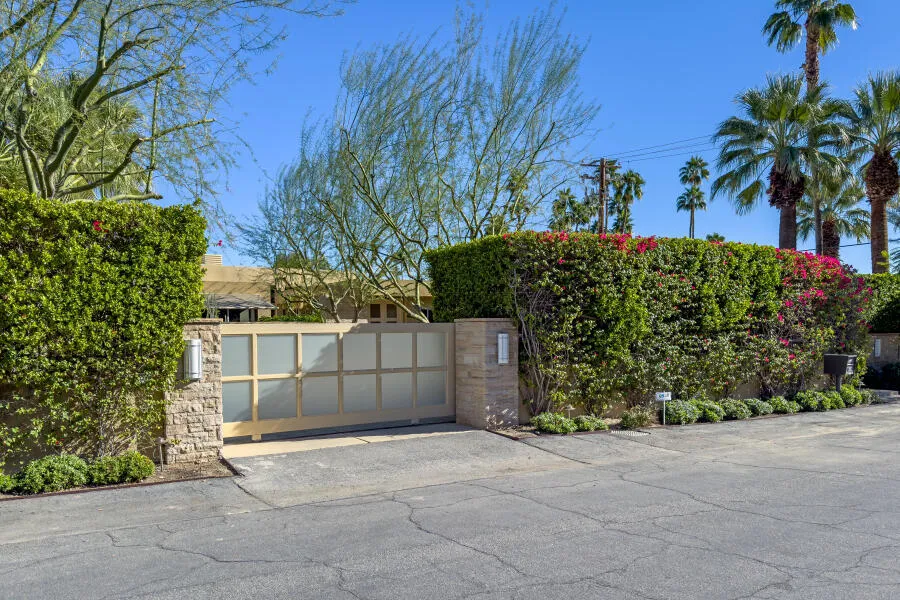 630 N Cahuilla Road, Palm Springs, California 92262 home-pic-6